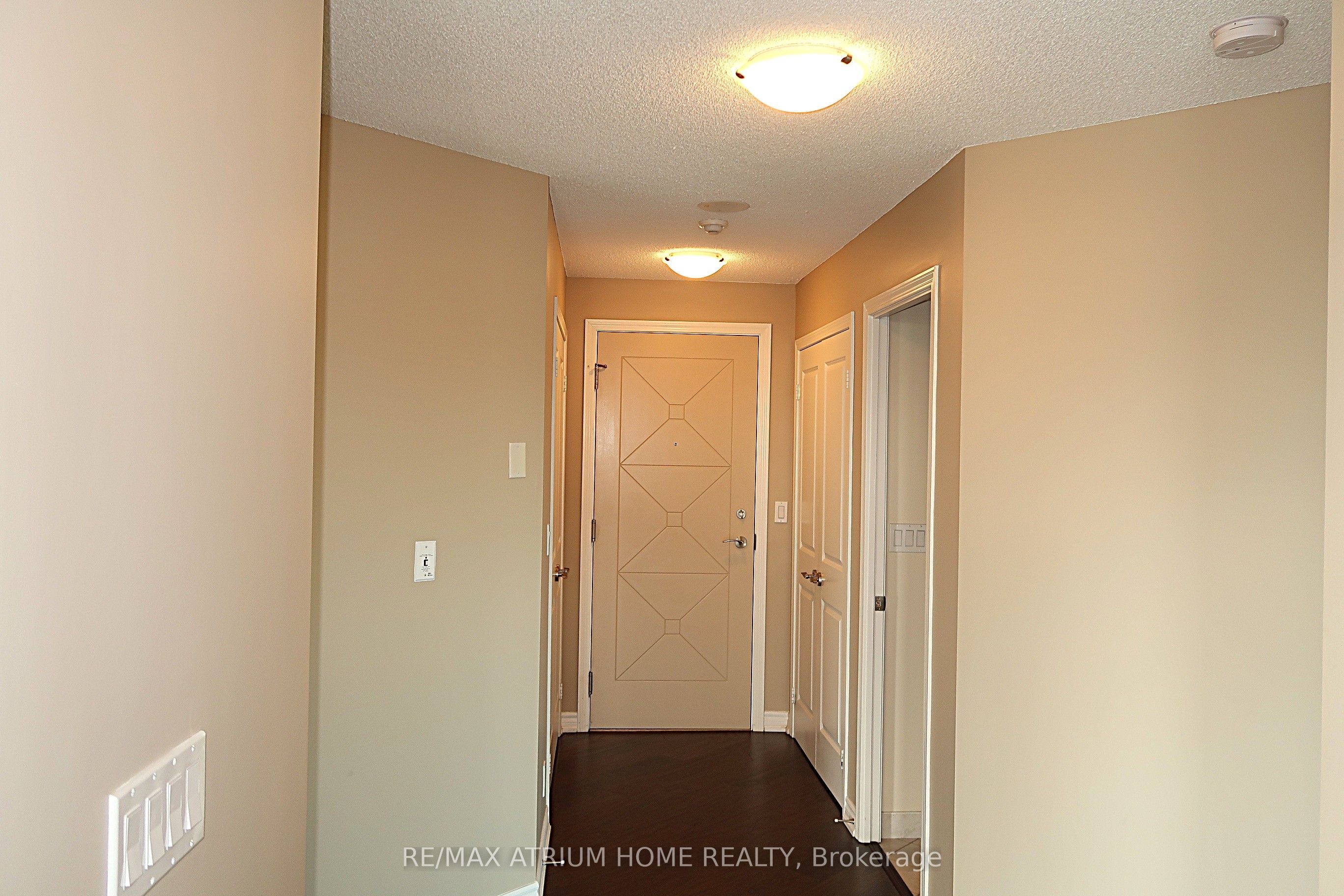 18 Harding Boulevard 608