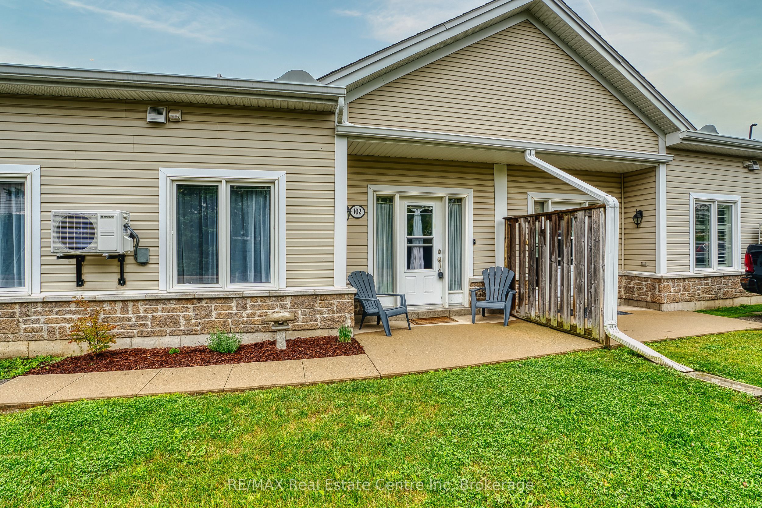 760 Woodhill Drive 102