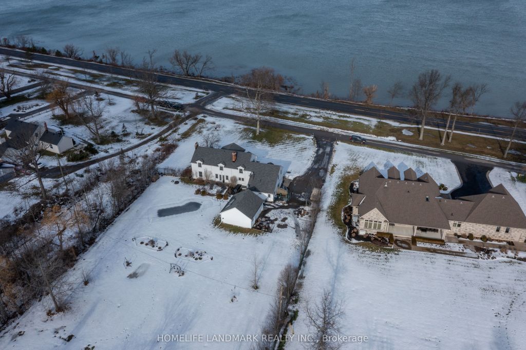 Photo of 1927 Niagara Parkway, Fort Erie, ON L2A 5M4 (MLS # X12644060)