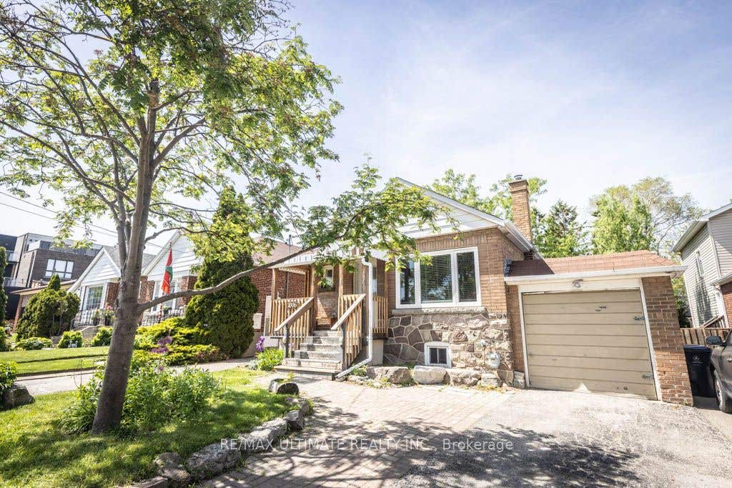 Photo of 1006 Castlefield Avenue, Toronto, ON M6B 1E3 (MLS # W13242640)