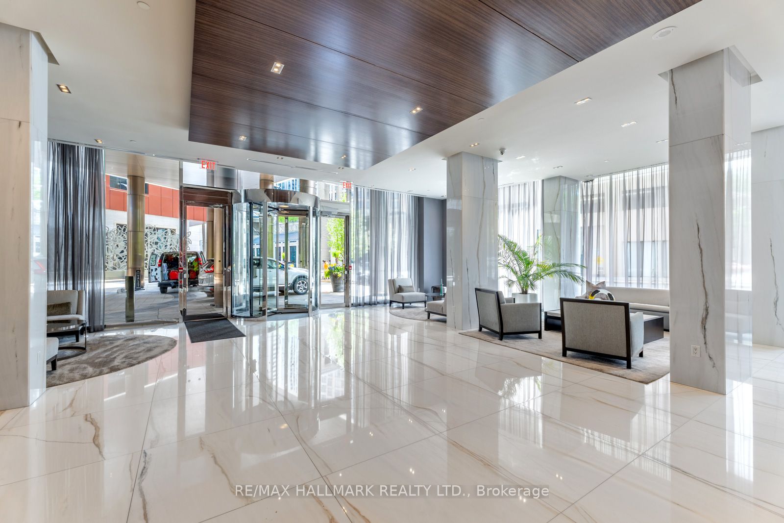 88 Davenport Road 306