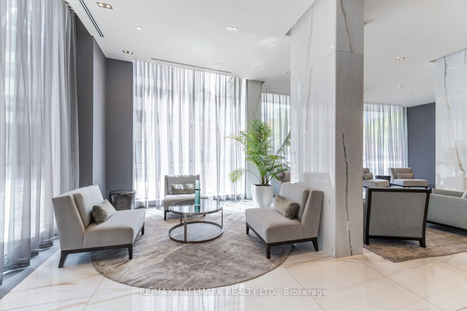 88 Davenport Road 306