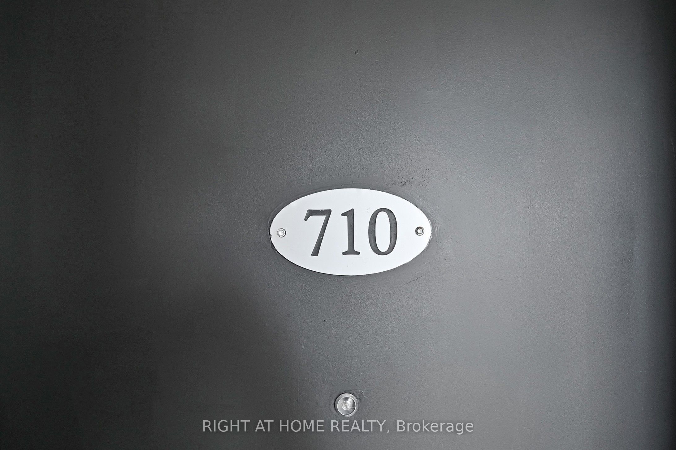 138 Widdicombe Hill Boulevard 710