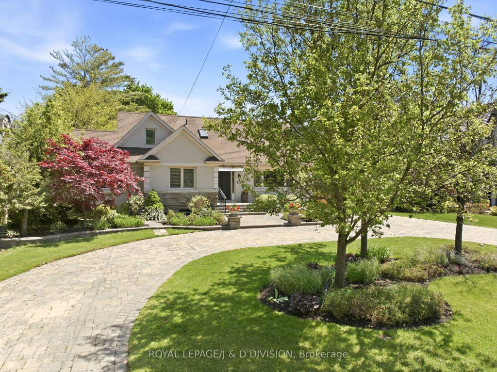 Photo of 111 Warwood Road, Toronto, ON M9B 5B6 (MLS # W13450502)