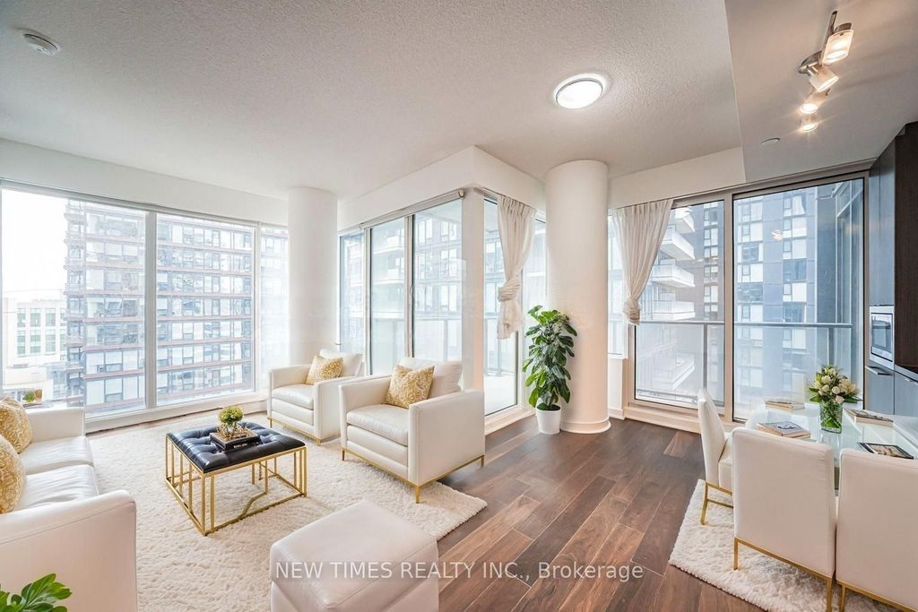 Photo of 125 Blue Jays Way #2102, Toronto, ON M5V 0N5 (MLS # C12683136)