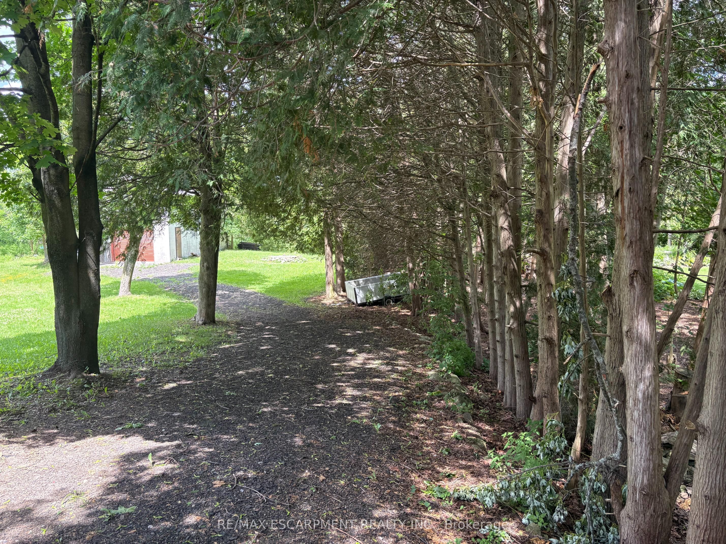 318 Freelton Road