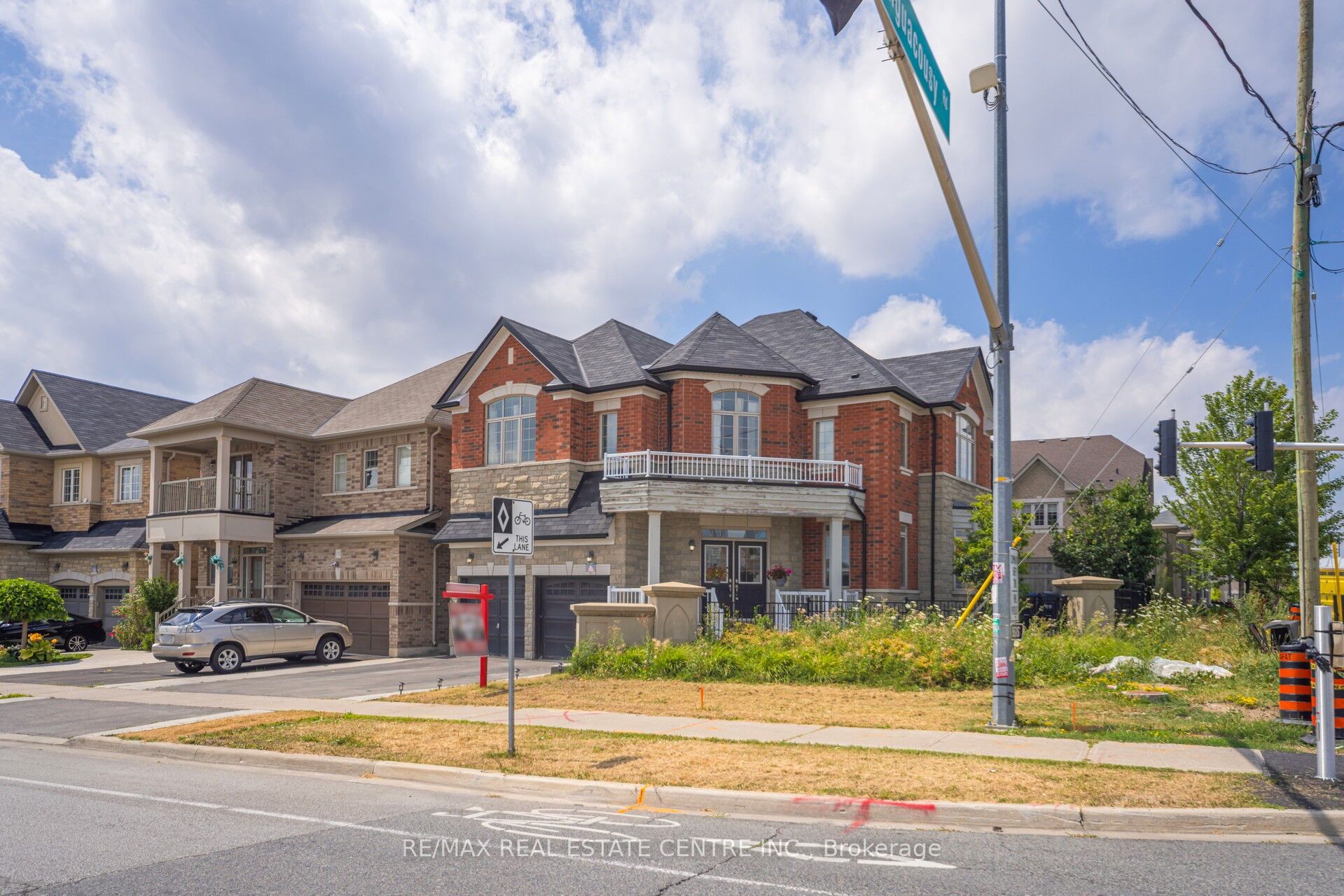 180 Bonnie Braes Drive