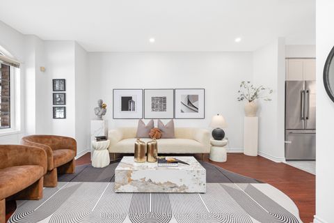 29 Queen's Plate Drive Markham ON L6C 2A9