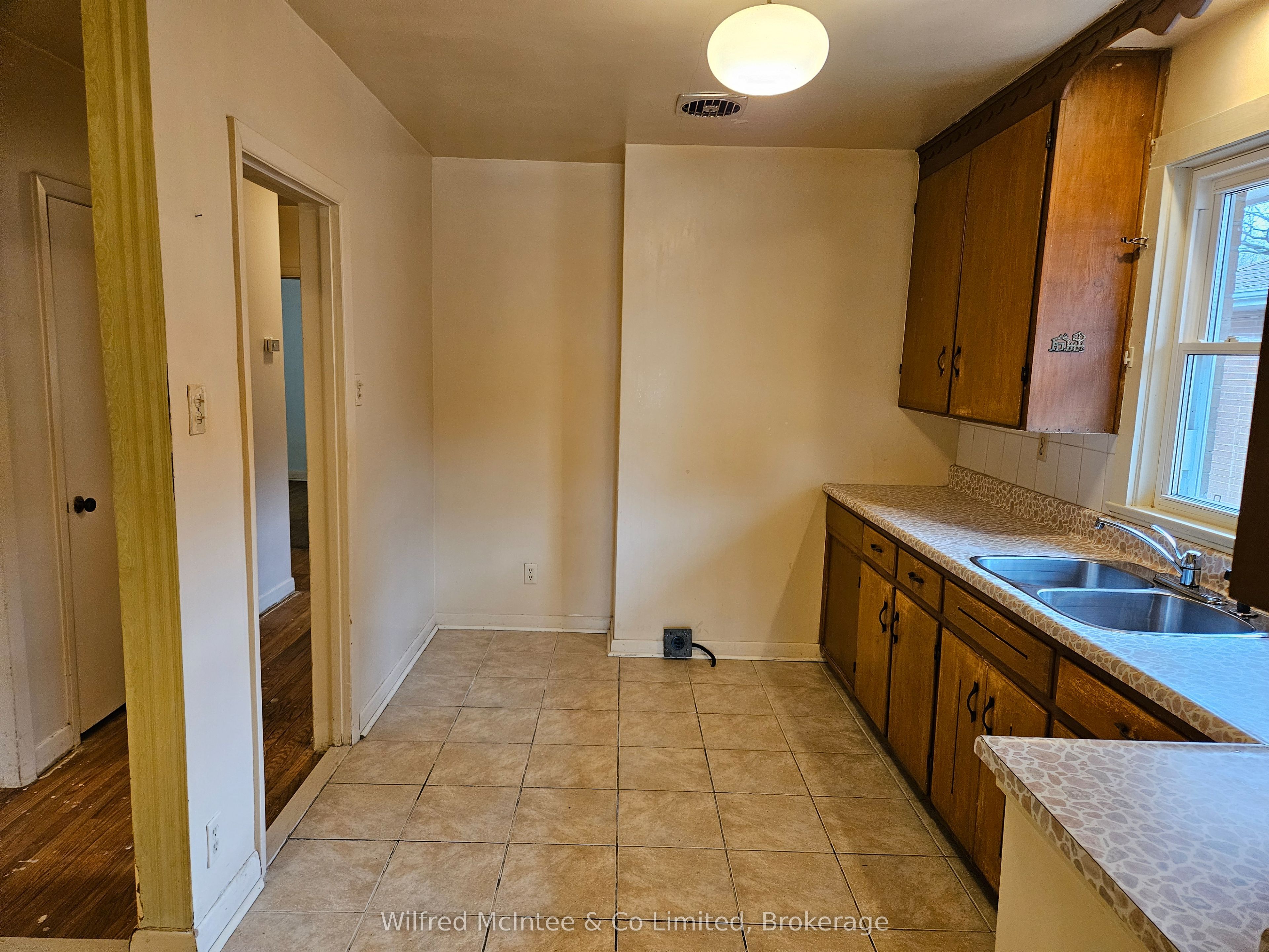 69 Haliburton Avenue