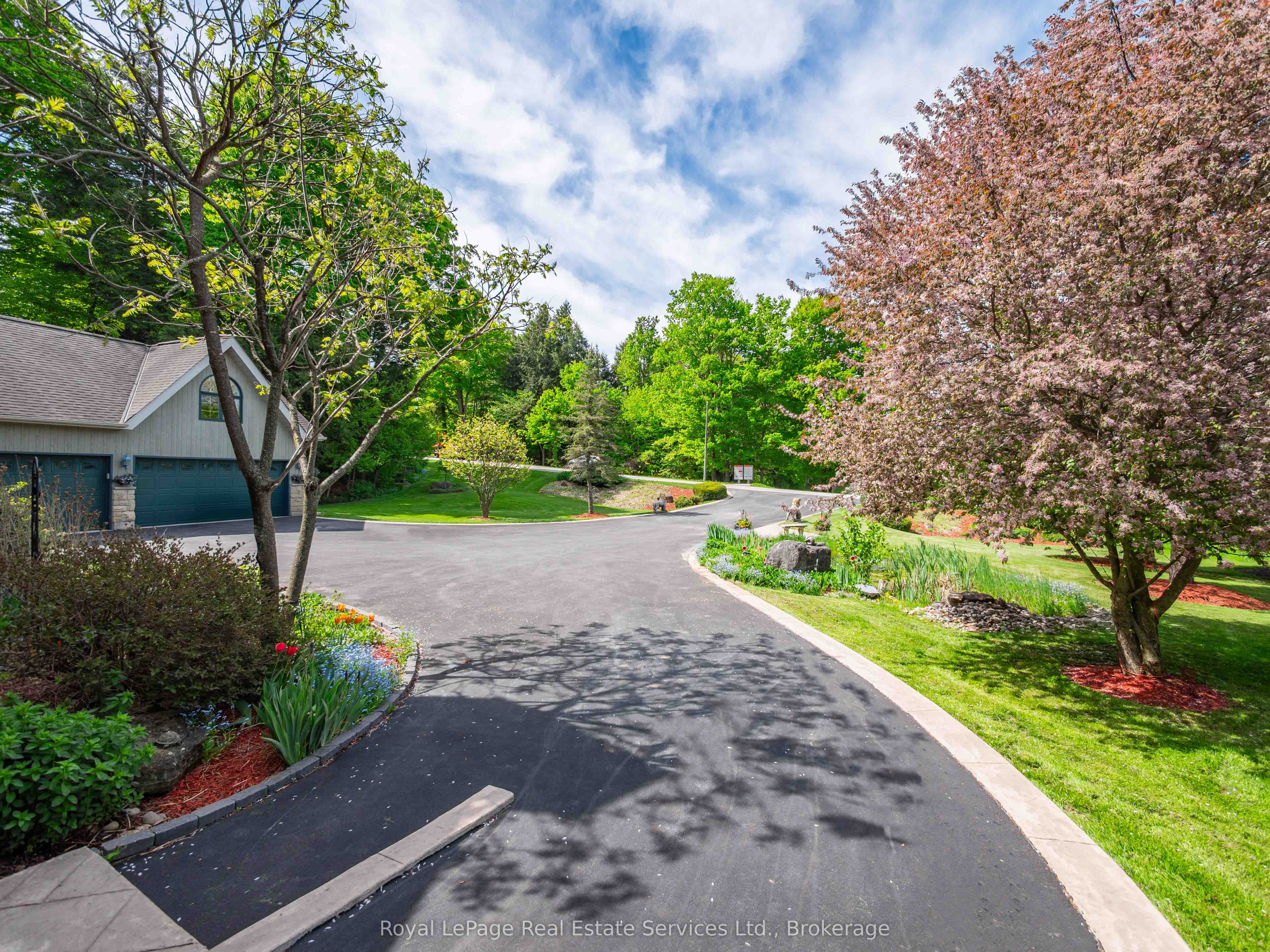 6 TURTLE LAKE Drive
