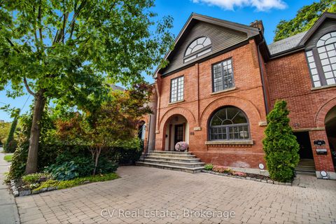 46 Bernard Avenue Toronto ON M5R 1R2