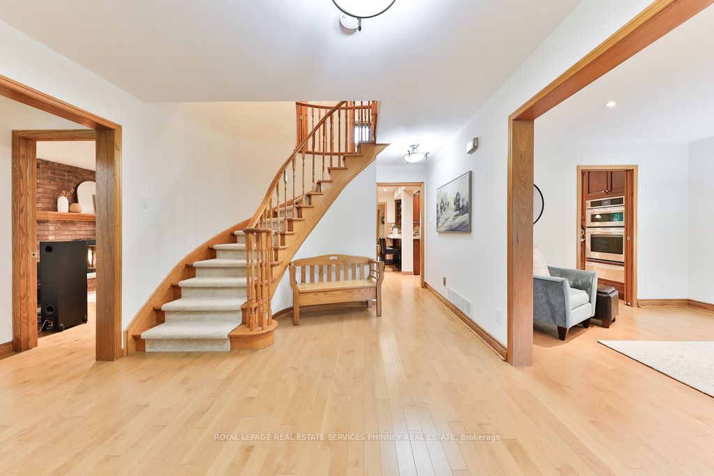 1910 Stoneybrook Court