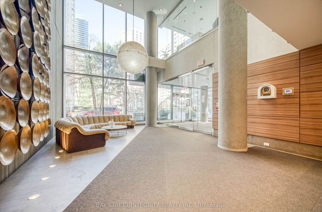 Photo of 75 St Nicholas Street #2105, Toronto, ON M4Y 0A5 (MLS # C12381096)