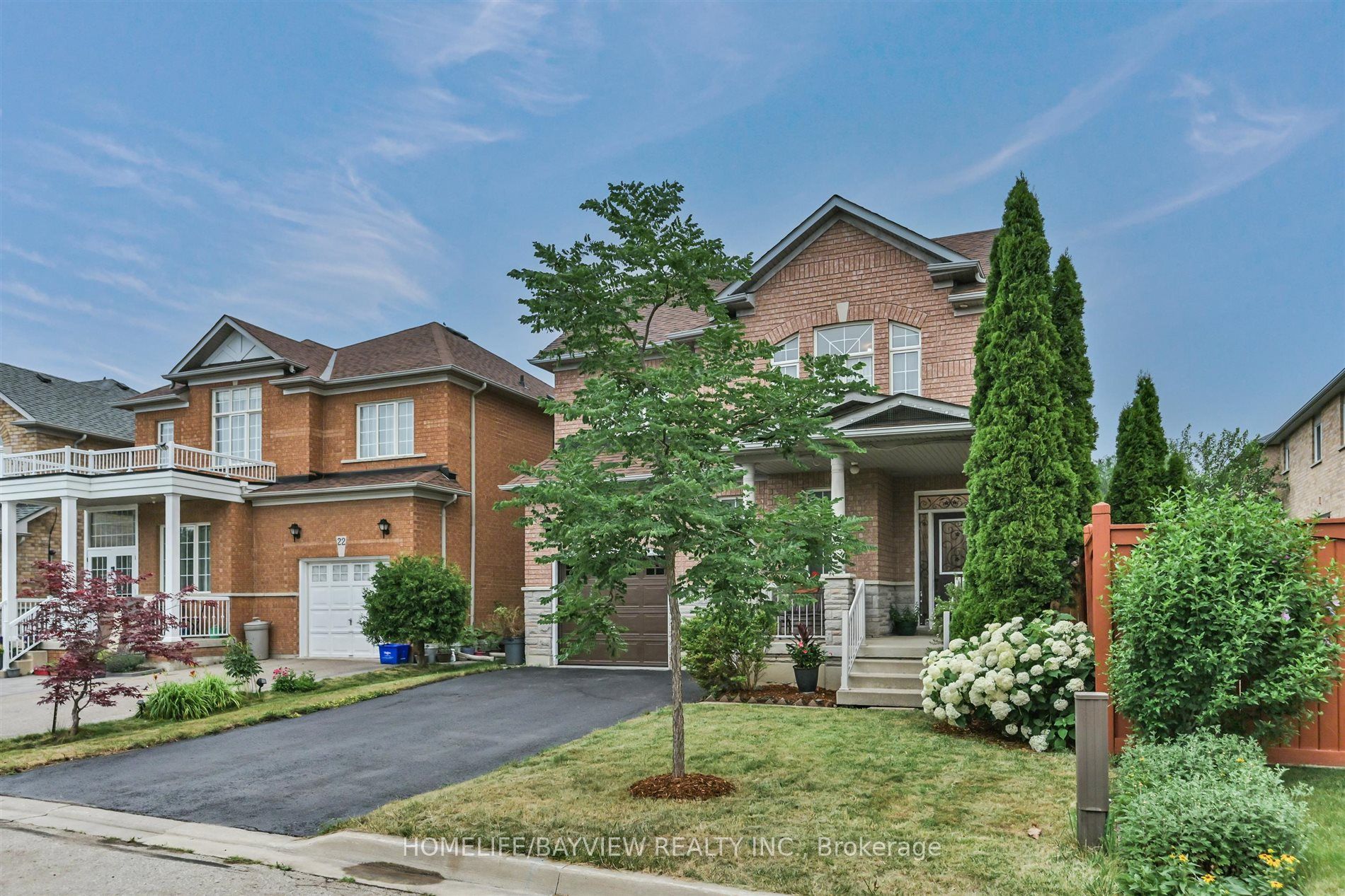 26 Honeyview Street