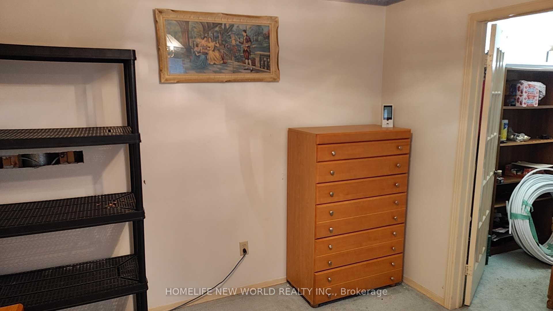 3050 Olympus Mews main floor