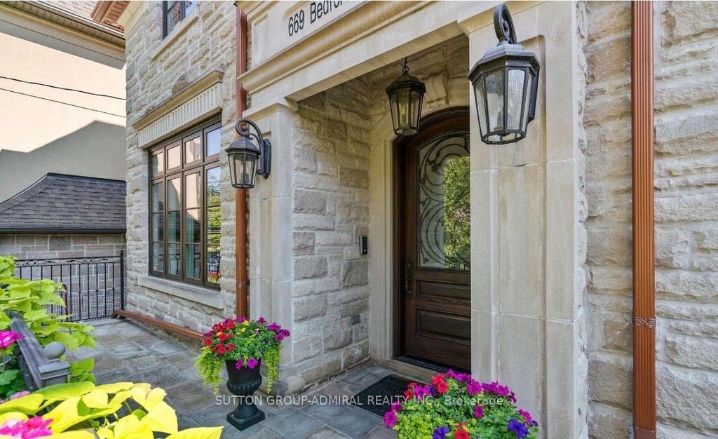 Photo of 669 Bedford Park Avenue, Toronto, ON M5M 1K4 (MLS # C12810810)