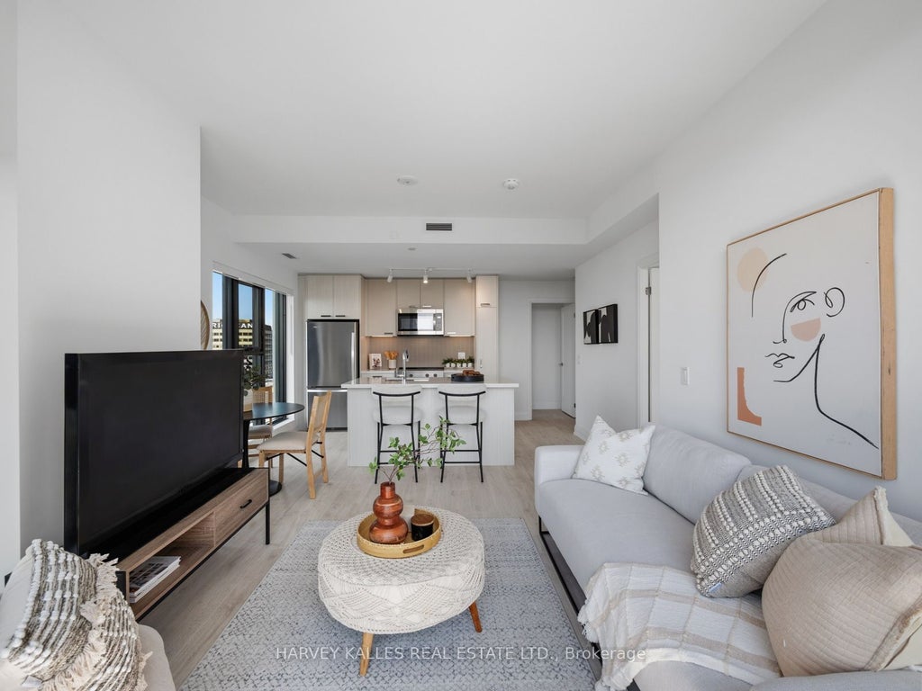 Photo of 20 Soudan Avenue #2607, Toronto, ON M4S 0E2 (MLS # C13722616)