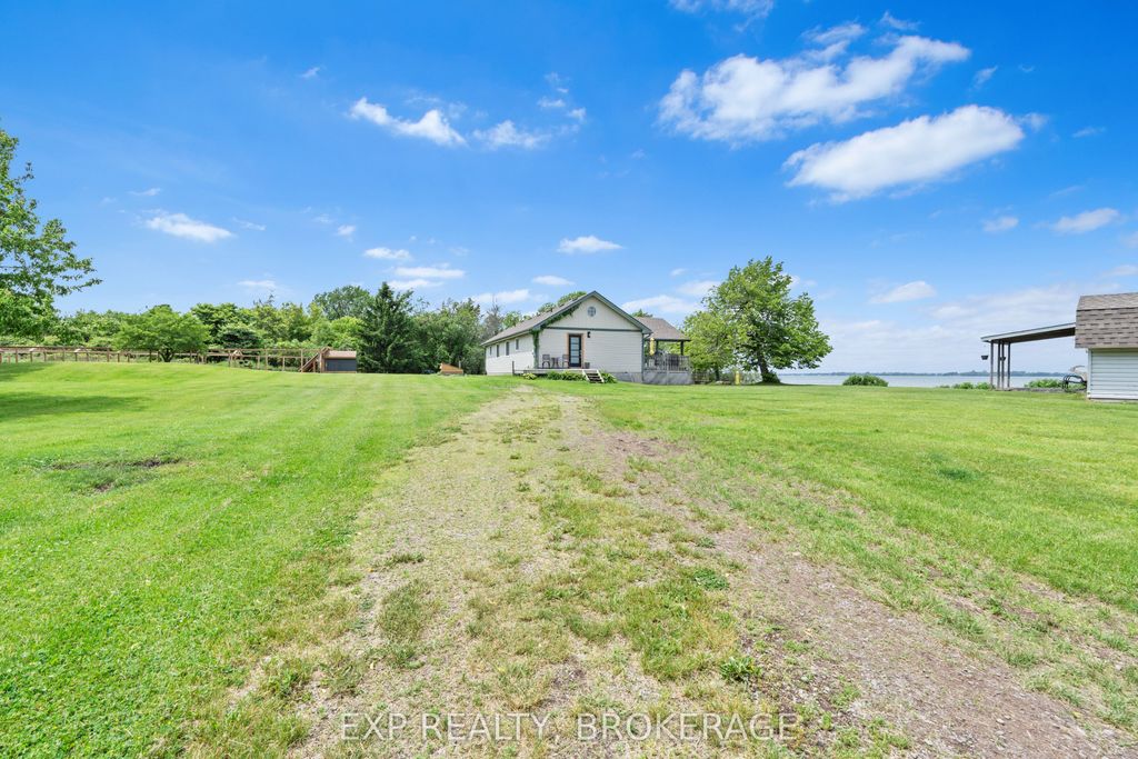 Photo of 168B GOLD COAST Lane, Frontenac Islands, ON K0H 2Y0 (MLS # X13046472)