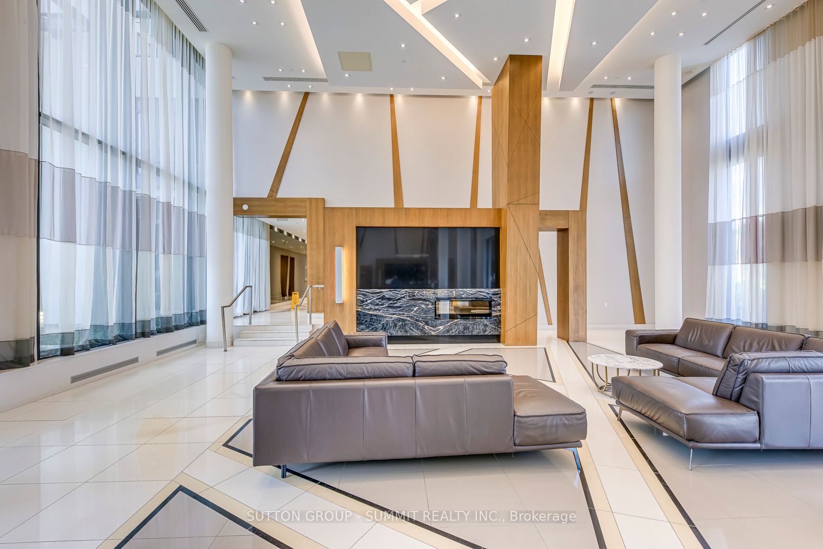 55 EGLINTON Avenue 1305