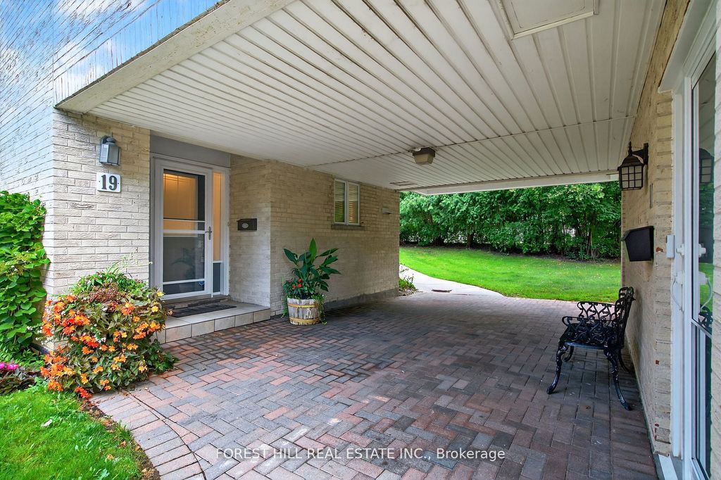 Photo of 19 Snowshoe Mill Way #187, Toronto, ON M2L 1T4 (MLS # C12405040)