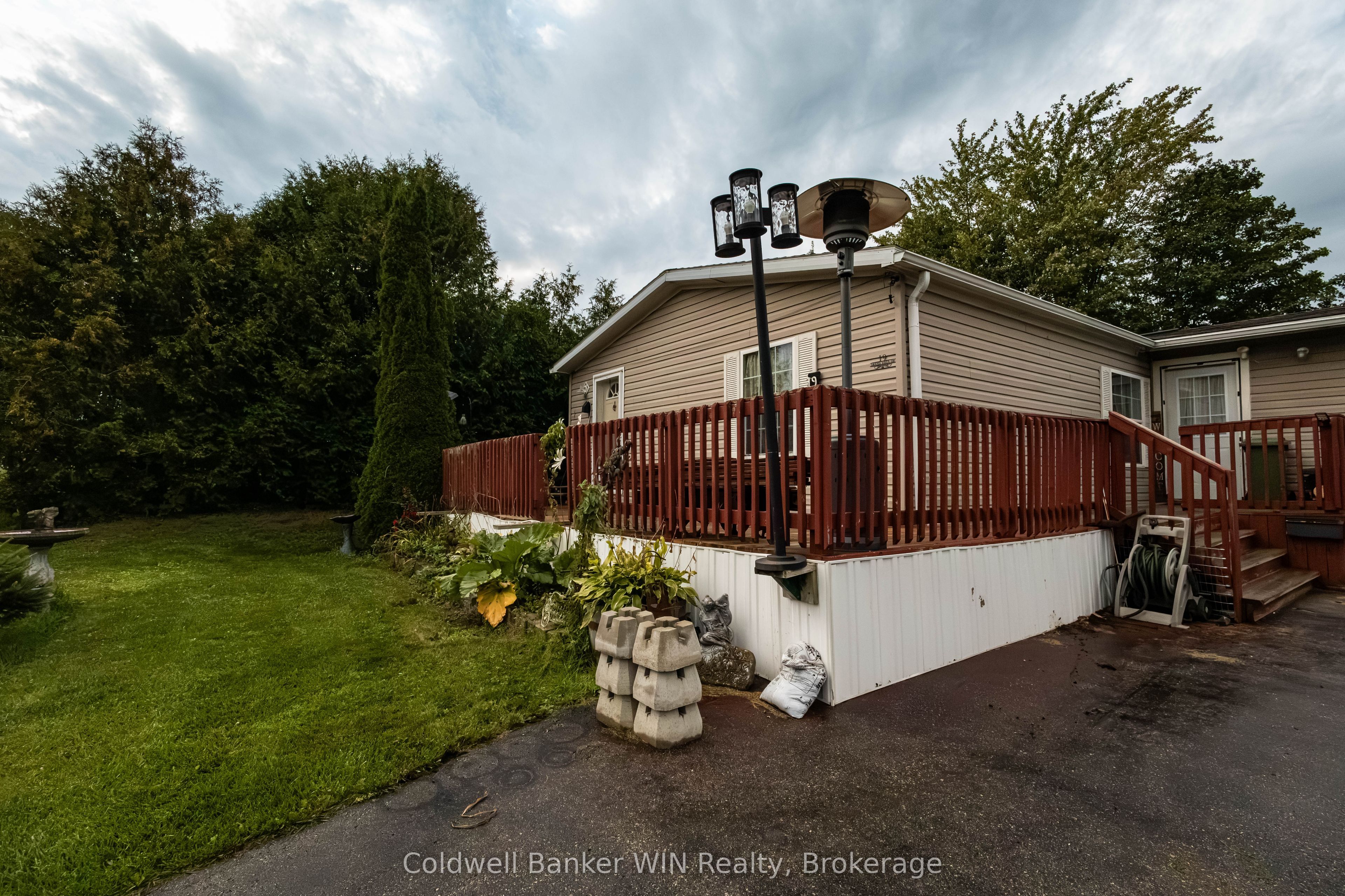 19 Grand Vista Drive