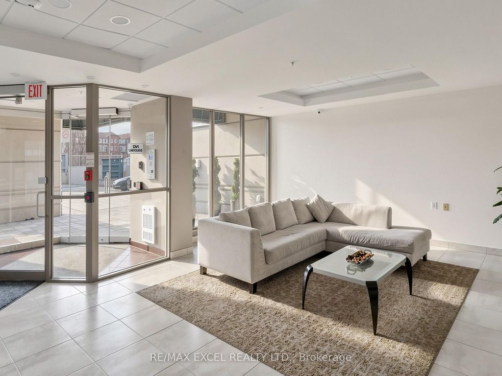 Photo of 920 Sheppard Avenue W #711, Toronto, ON M3H 0A2 (MLS # C12942404)