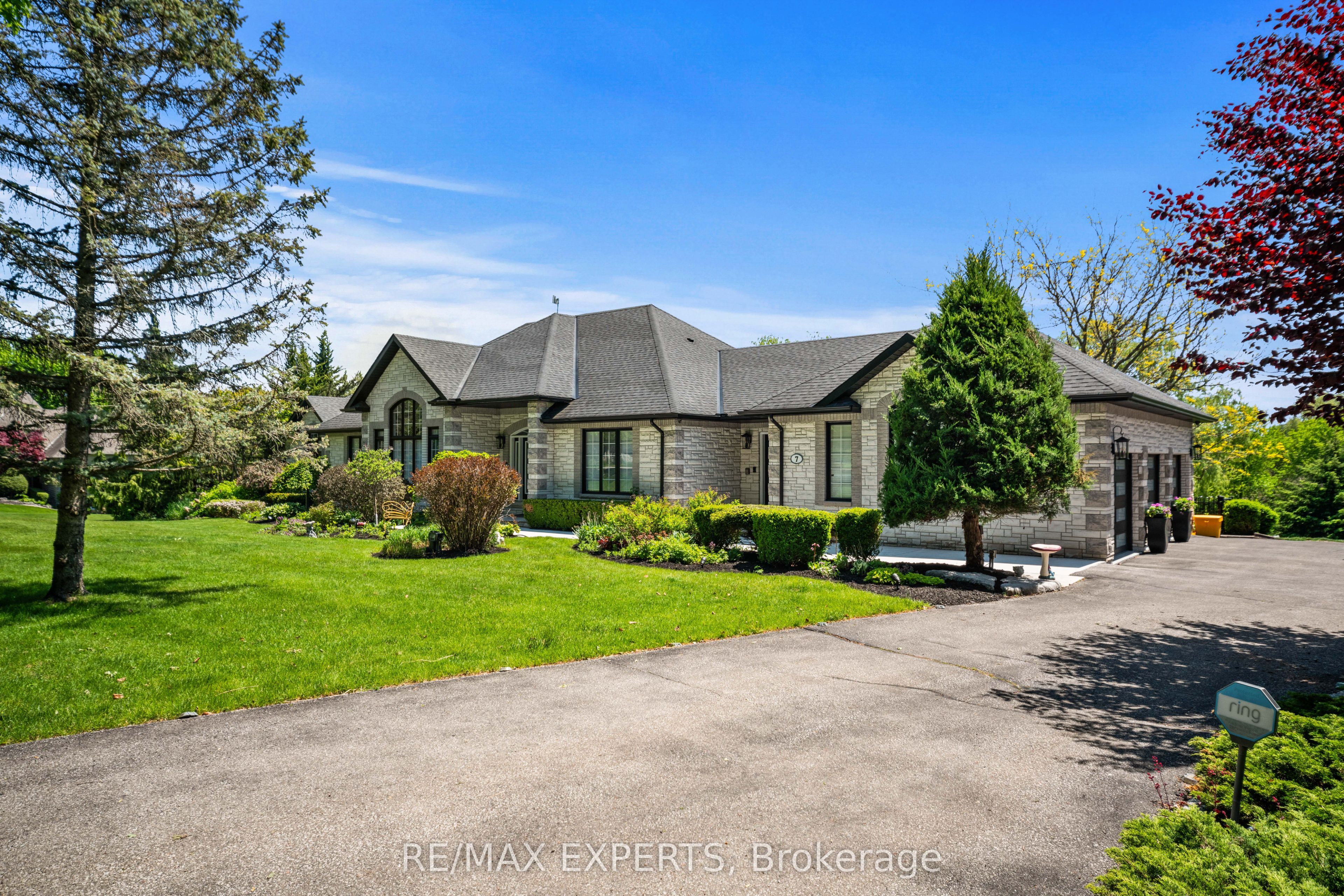 7 Bruno Ridge Drive