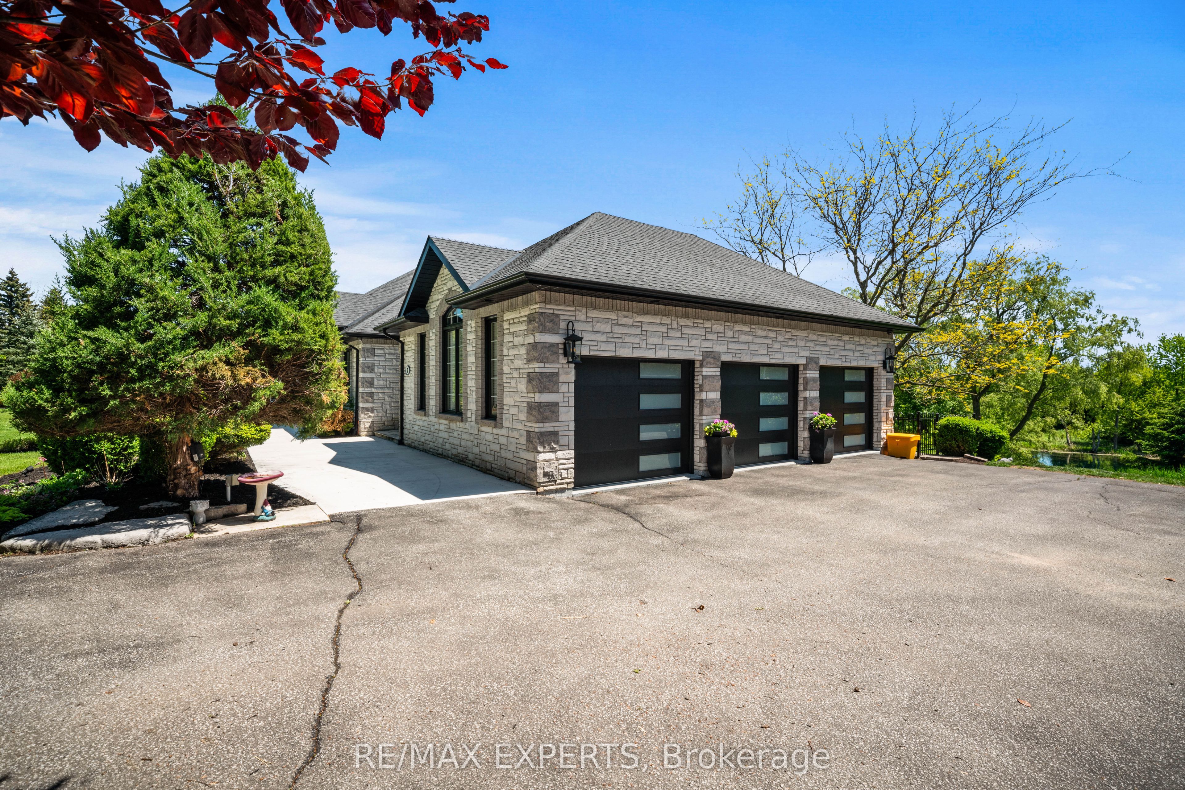 7 Bruno Ridge Drive