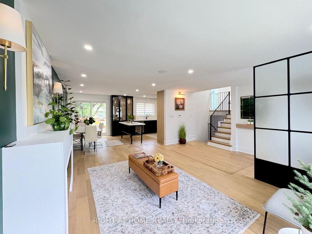 Photo of 23 Drury Lane, Toronto, ON M9P 1P8 (MLS # W12687322)