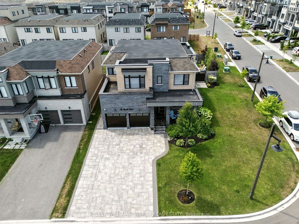 Photo of 42 Yacht Drive, Clarington, ON L1C 4B1 (MLS # E12587758)