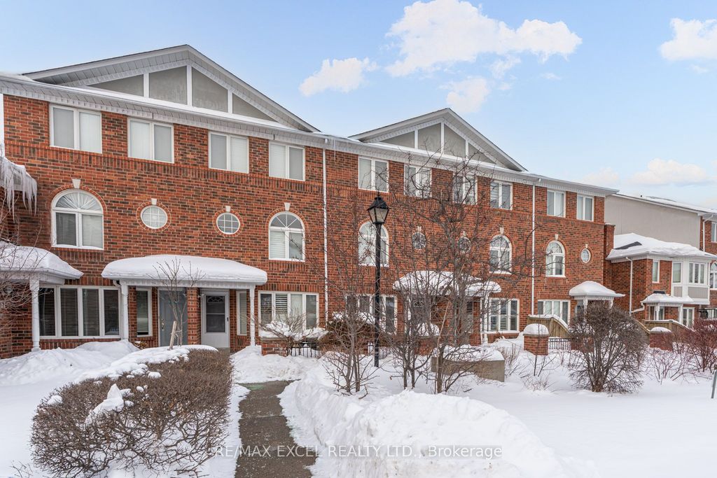 Photo of 18 Clark Avenue W #37, Vaughan, ON L4J 8H1 (MLS # N12736936)