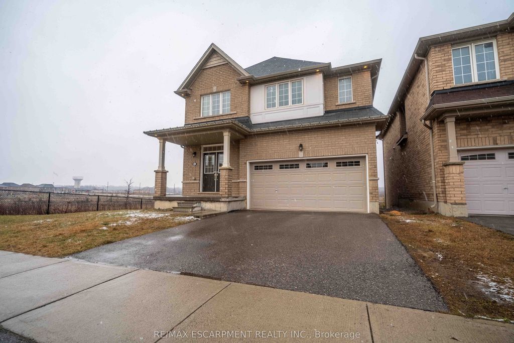 Photo of 92 LONGBOAT Run W, Brantford, ON N3T 0P9 (MLS # X13105022)