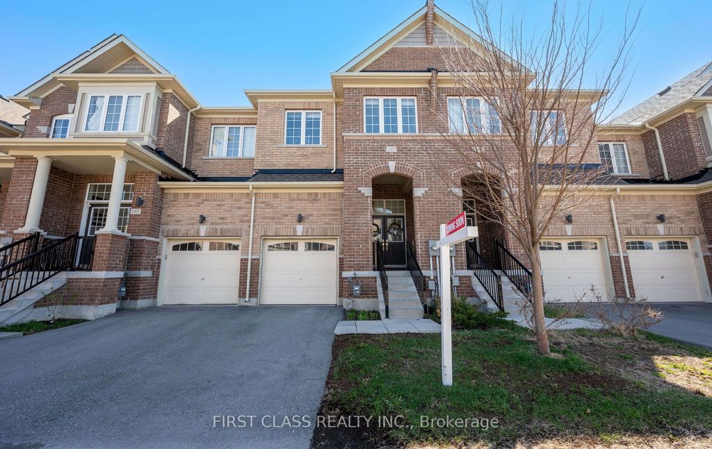 Photo of 107 Knott End Crescent, Newmarket, ON L3Y 0E4 (MLS # N12474954)