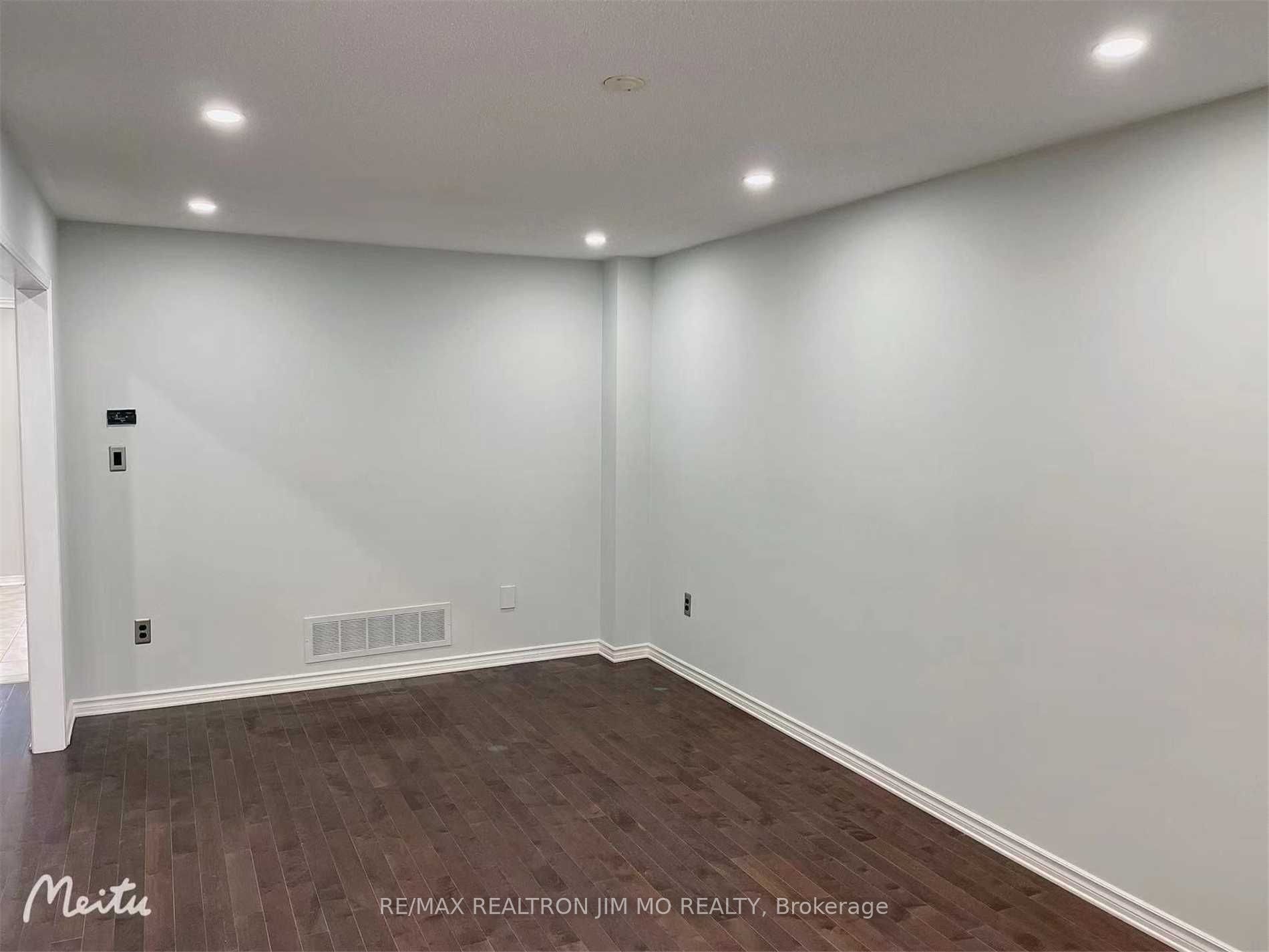 613 South Unionville Avenue