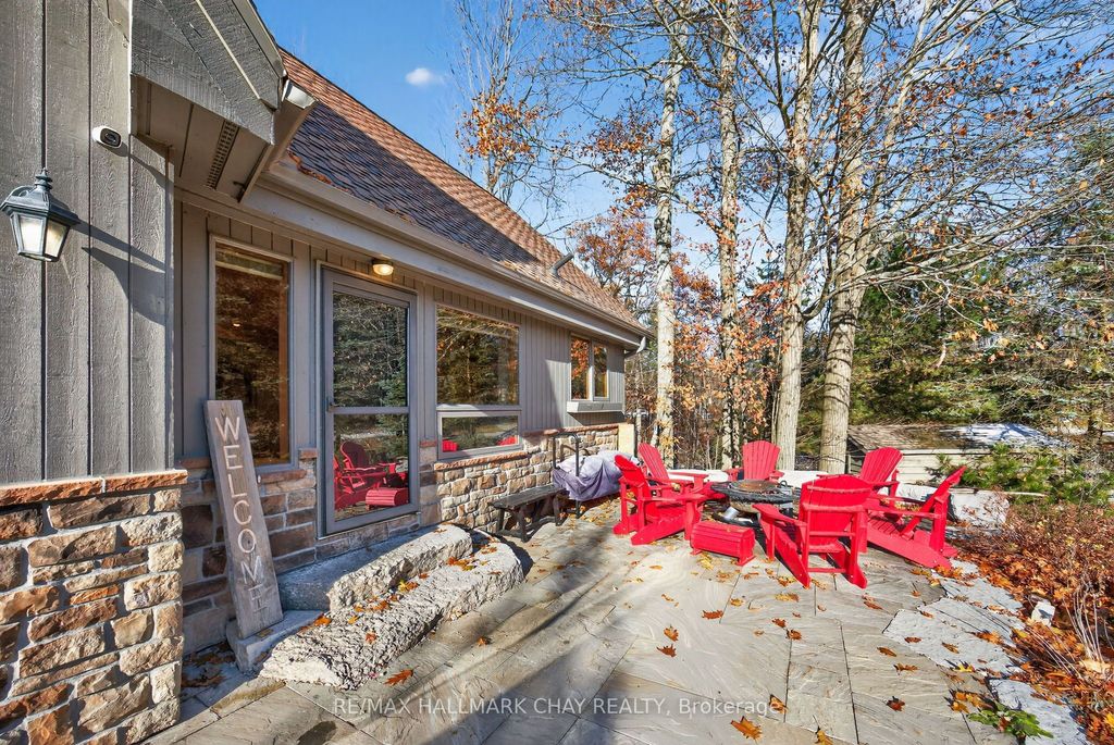 Photo of 37 Pine Ridge Trail, Oro-Medonte, ON L4M 4Y8 (MLS # S12563374)