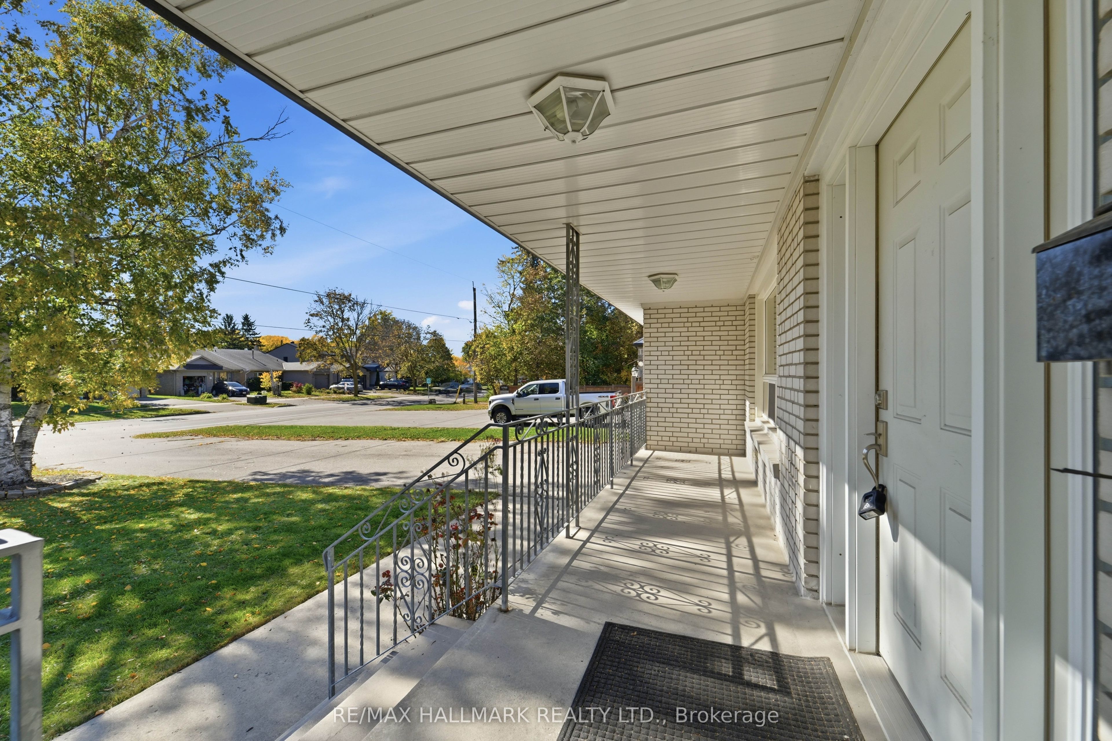 198 Weldrick Road W