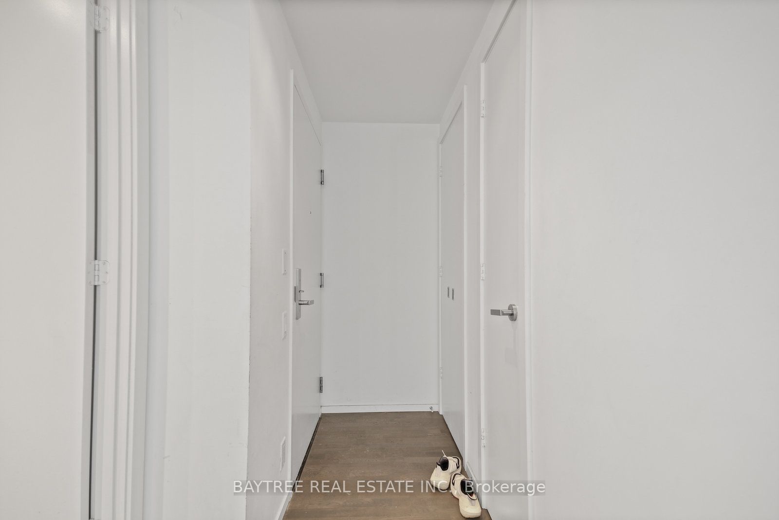 5 St. Joseph Street 3306