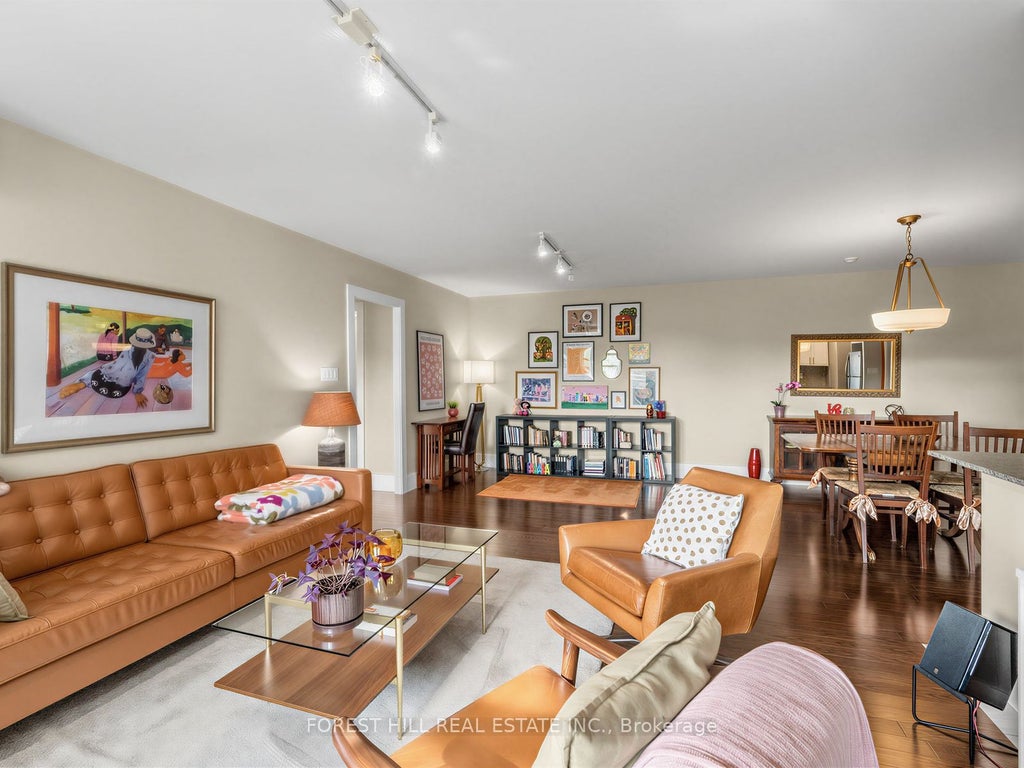 Photo of 2603 Bathurst Street #401, Toronto, ON M6B 2Z6 (MLS # C13819086)
