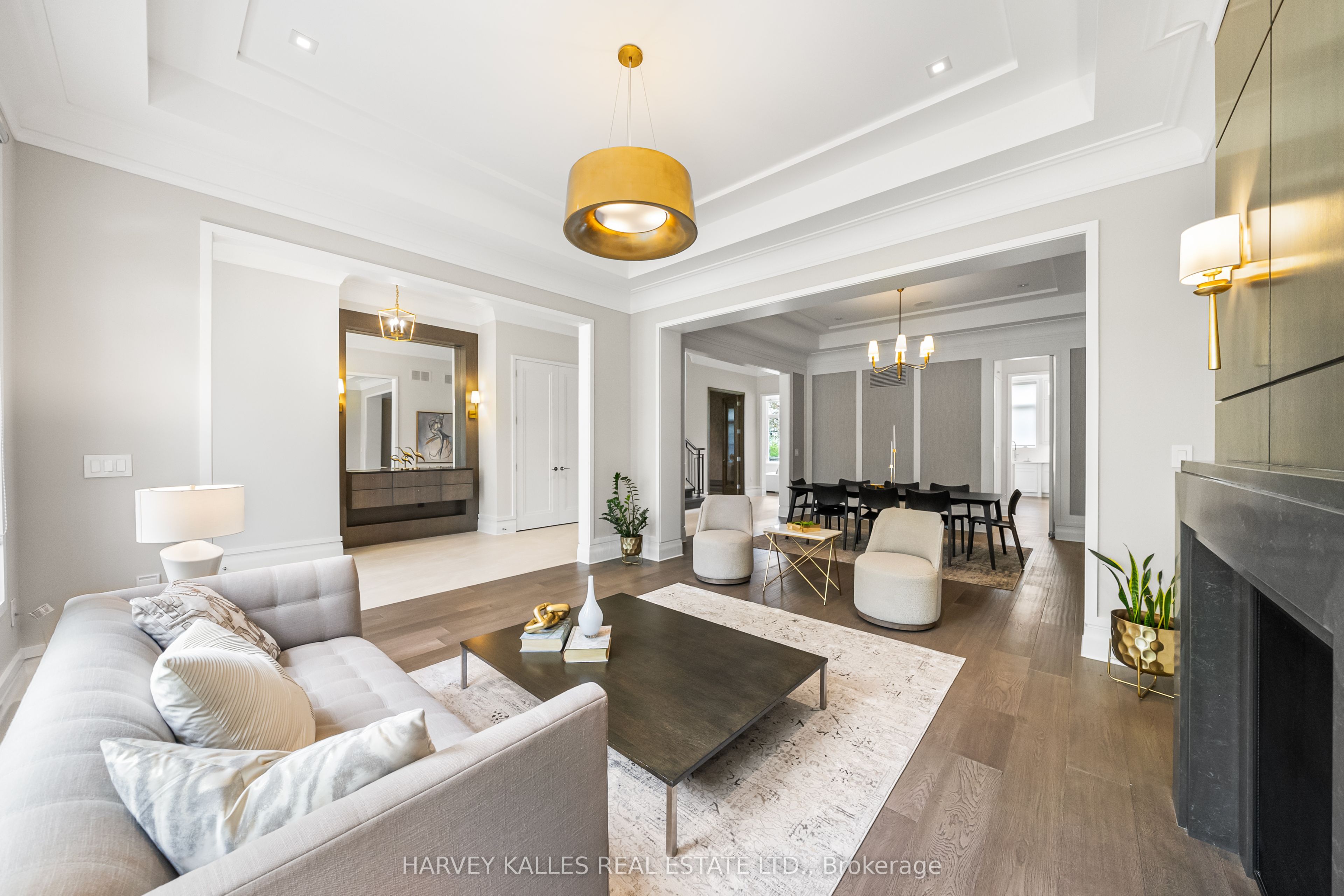 163 Cortleigh Boulevard