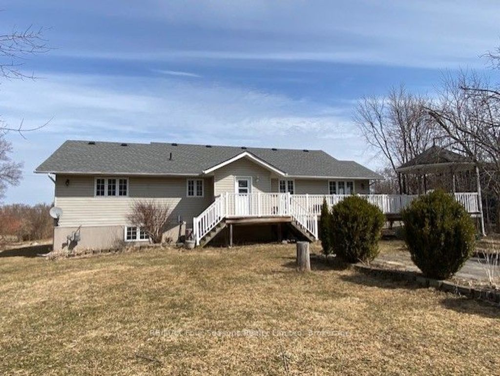 Photo of 209442 Highway 26 Highway W, Blue Mountains, ON L9Y 0T1 (MLS # X12933404)