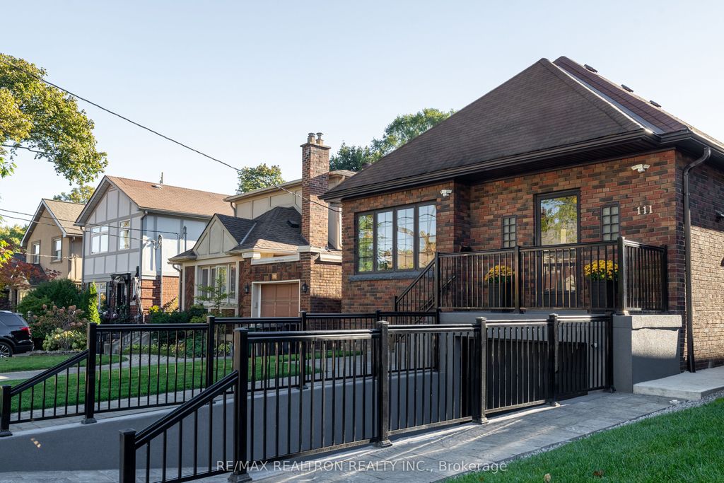 Photo of 111 Sutherland Drive, Toronto, ON M4G 1H8 (MLS # C12467520)