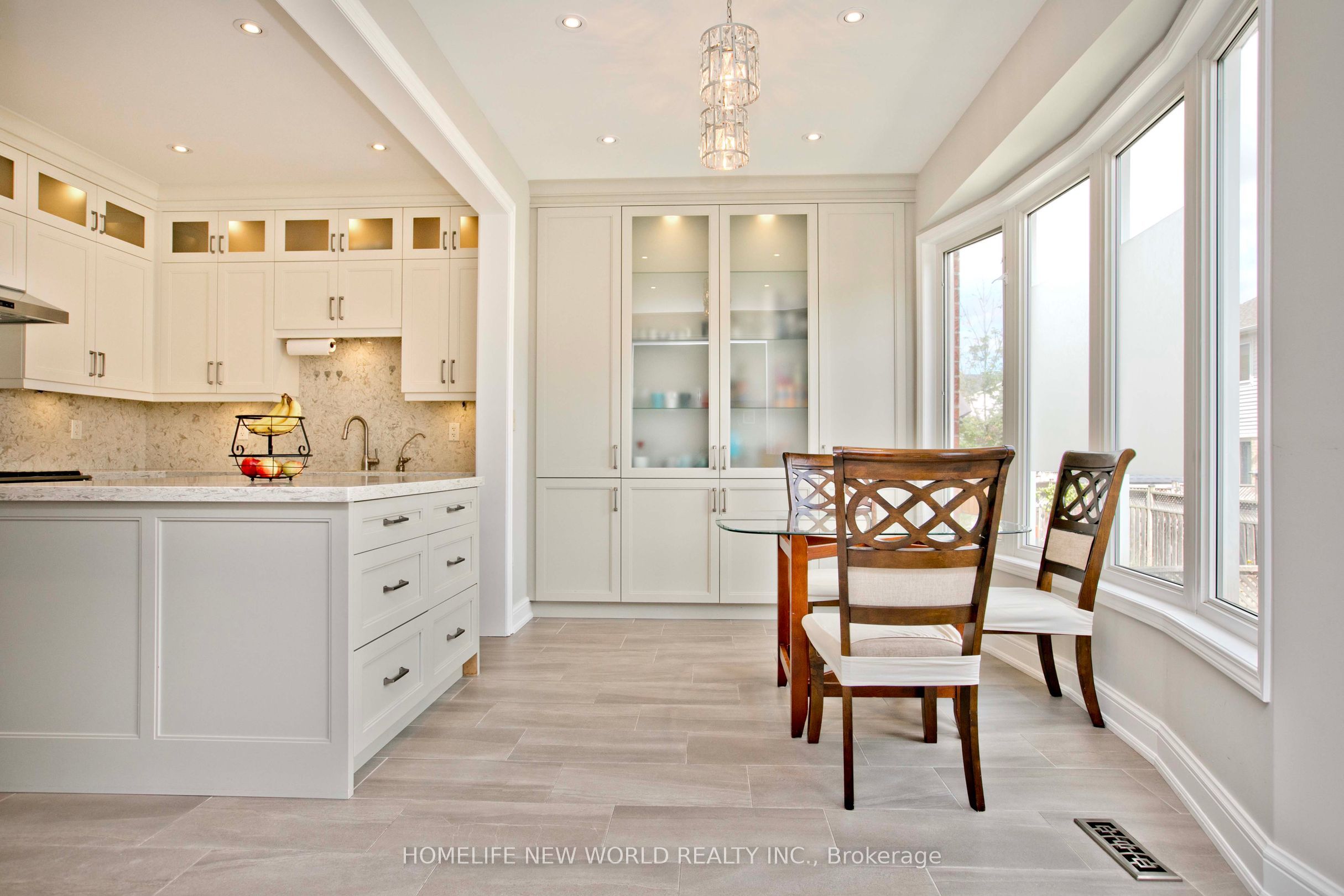 365 Tonelli Lane