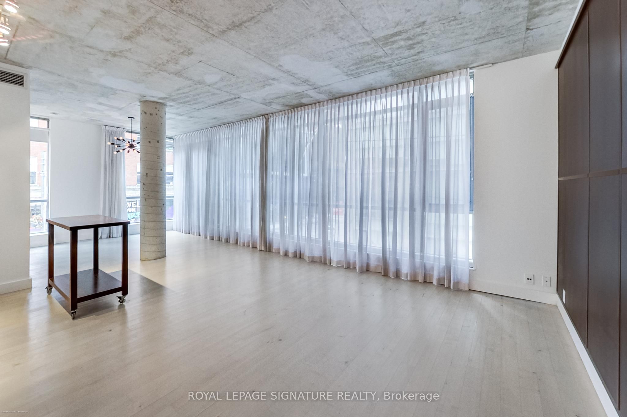 36 Charlotte Street 204