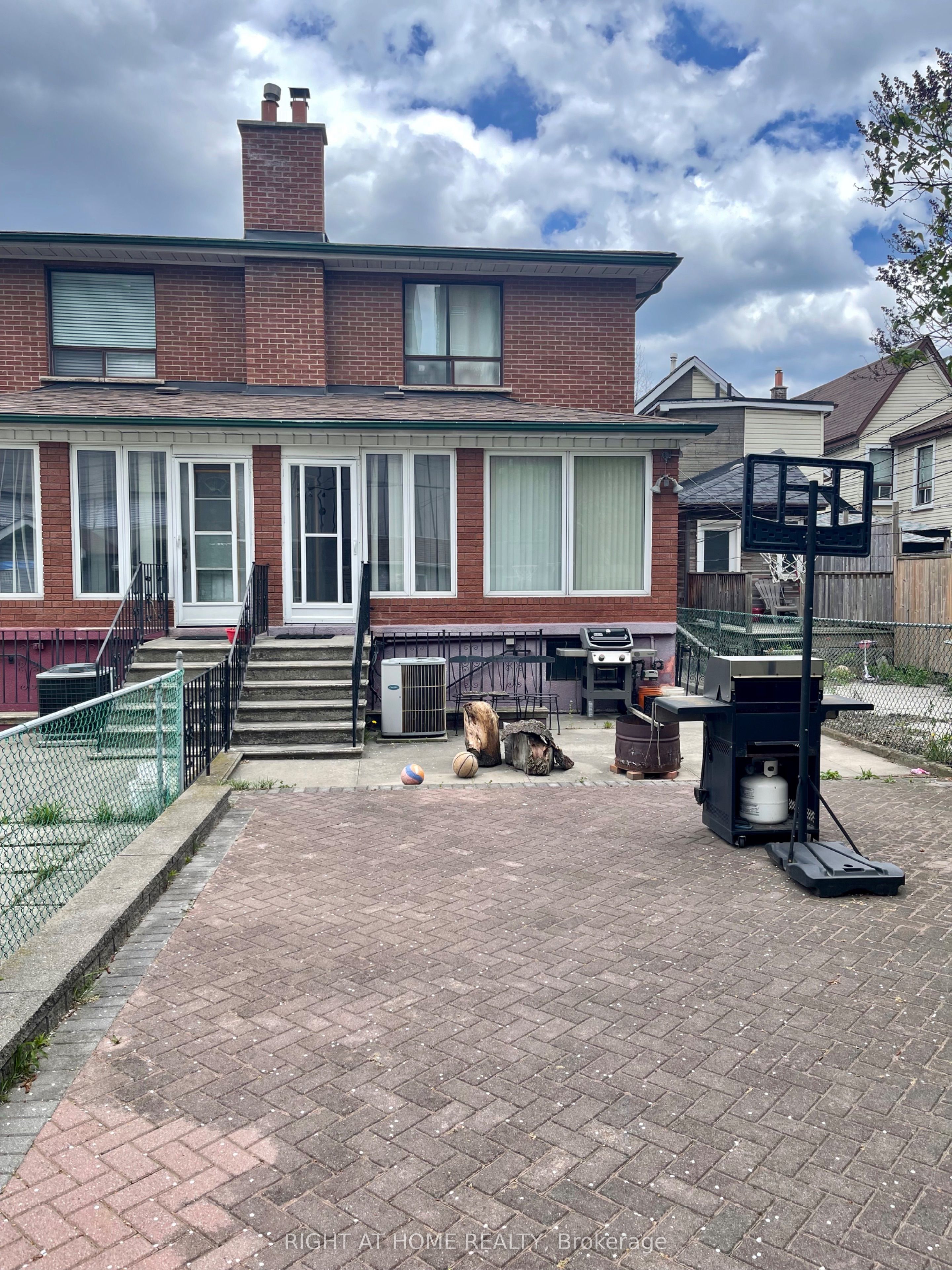 40 Bellevue Avenue