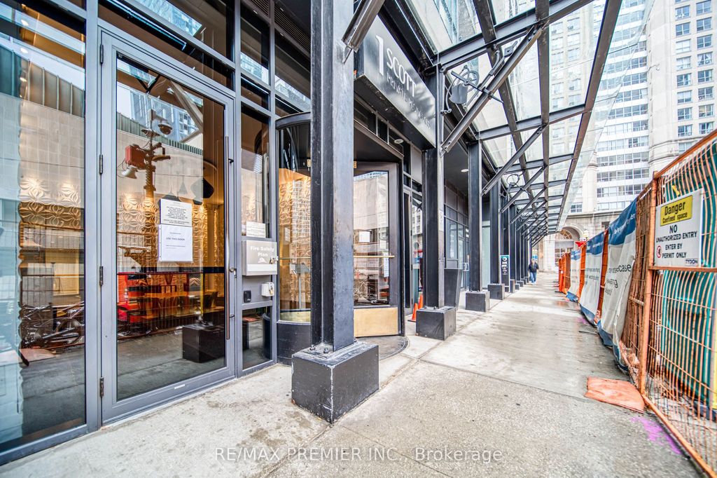 Photo of 1 Scott Street #1404, Toronto, ON M5E 1A1 (MLS # C12860410)