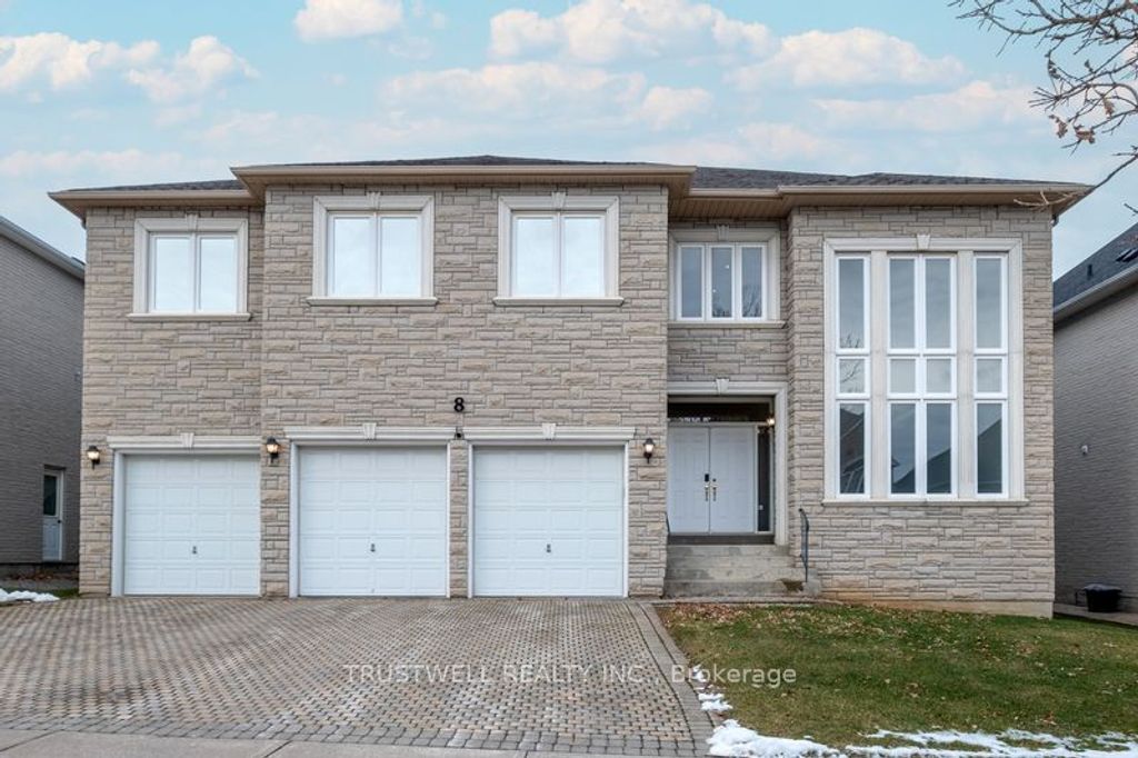 Photo of 8 Ridgley Court, Richmond Hill, ON L4B 4N3 (MLS # N12921152)