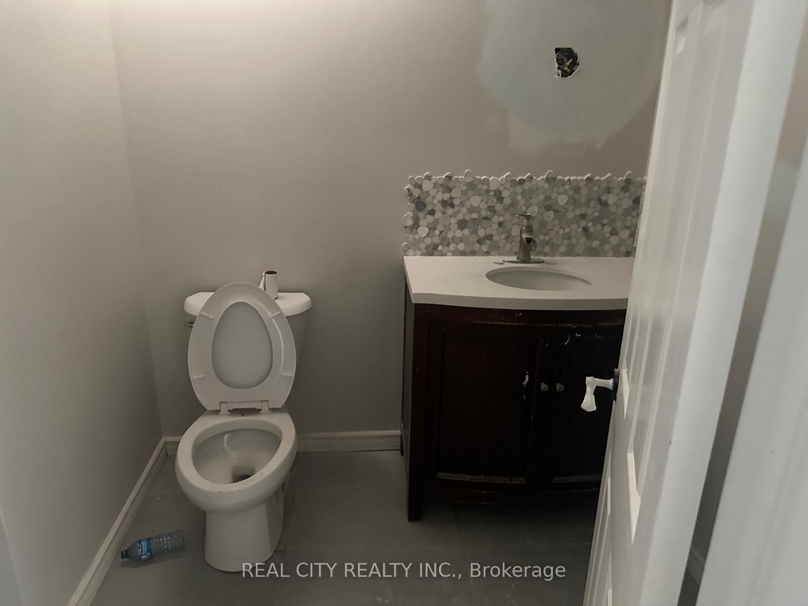 83 Estrella Crescent