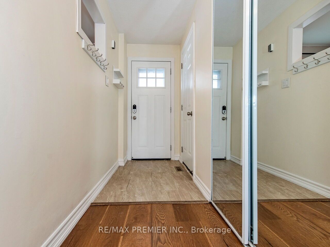 122 Rushmore Crescent