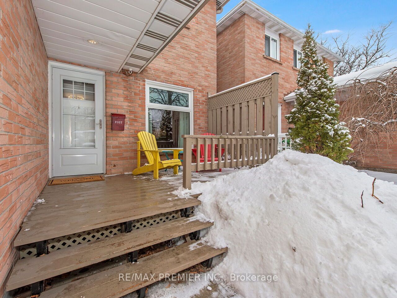 122 Rushmore Crescent