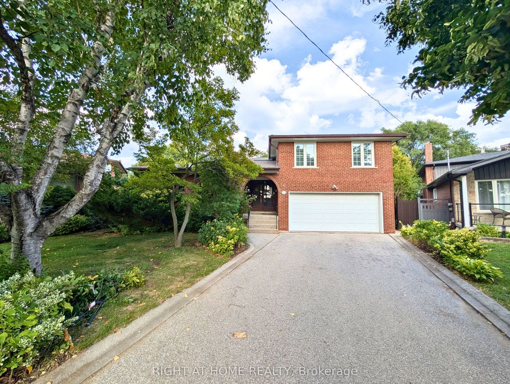 Photo of 5 Greyswood Court, Toronto, ON M9P 3P8 (MLS # W12385532)